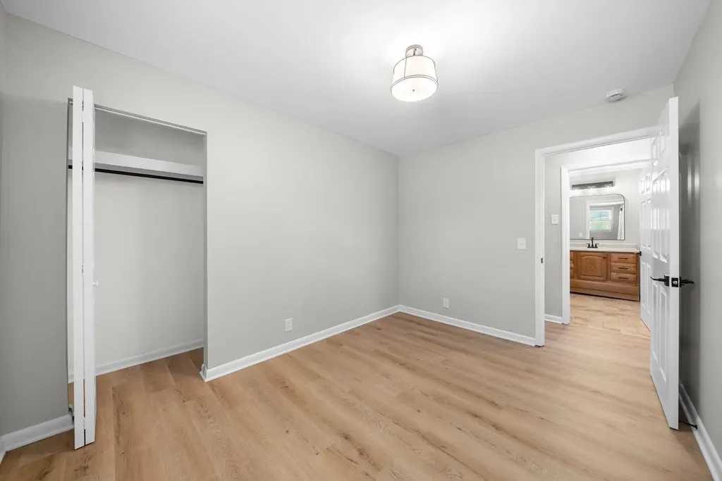 1320 Bellshire Drive Nashville TN 37207