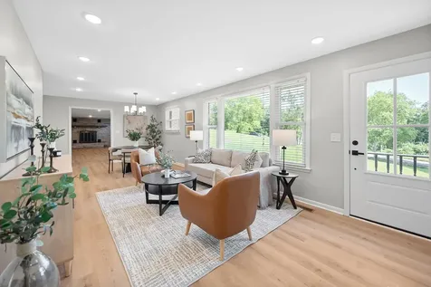 1320 Bellshire Drive Nashville TN 37207