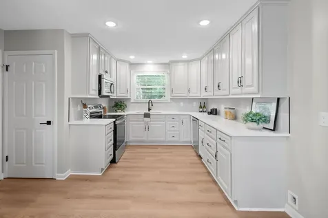 1320 Bellshire Drive Nashville TN 37207
