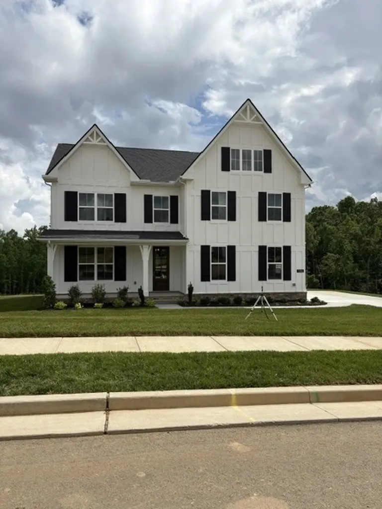 30 Buckhorn Court Fairview TN 37062