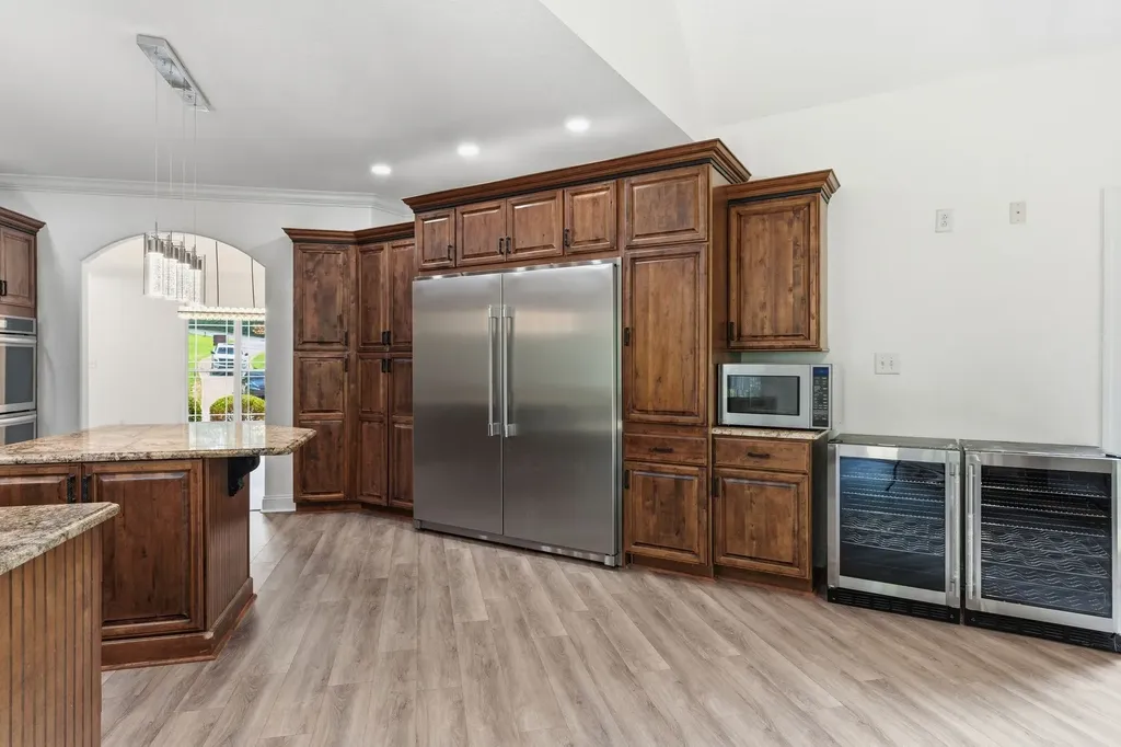 2214 Trieste Trail Adams TN 37010
