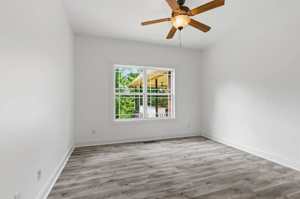 2214 Trieste Trail Adams TN 37010