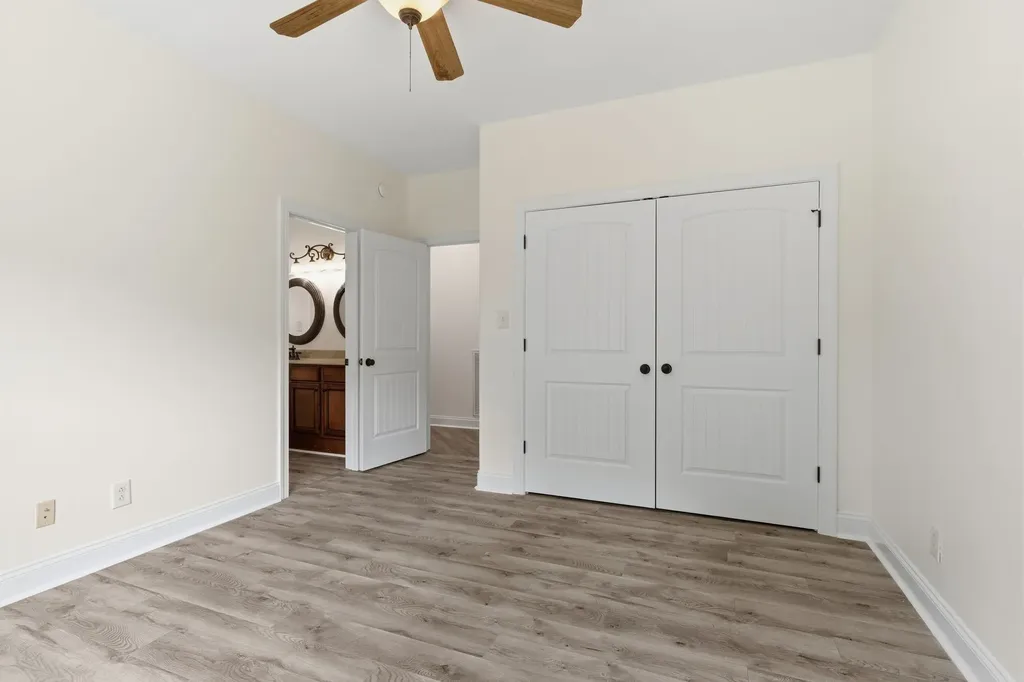 2214 Trieste Trail Adams TN 37010
