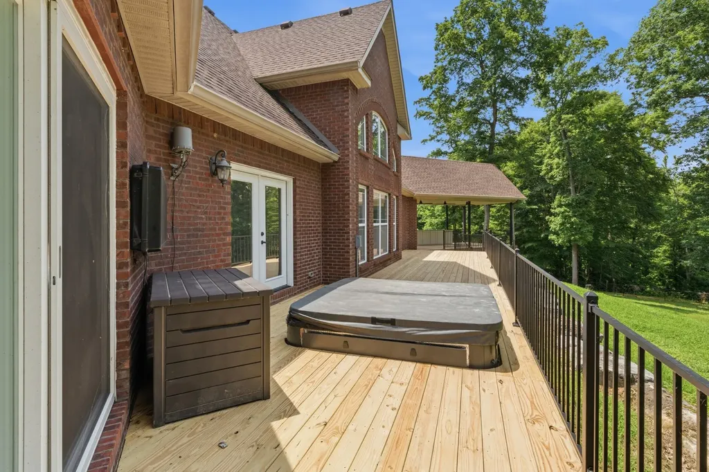 2214 Trieste Trail Adams TN 37010