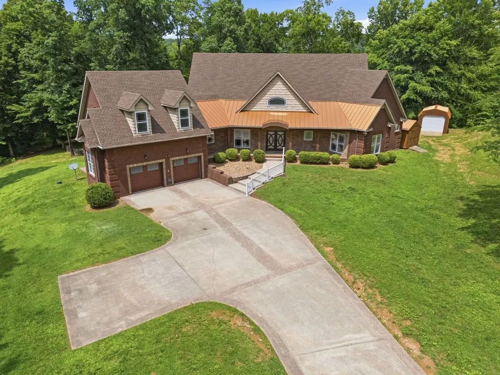 2214 Trieste Trail Adams TN 37010