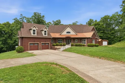 2214 Trieste Trail Adams TN 37010