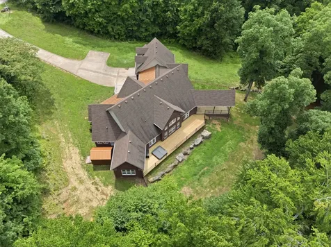 2214 Trieste Trail Adams TN 37010