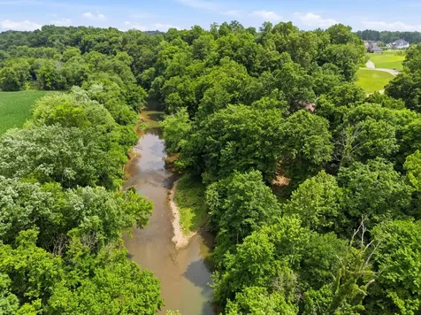 2214 Trieste Trail Adams TN 37010