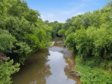 2214 Trieste Trail Adams TN 37010