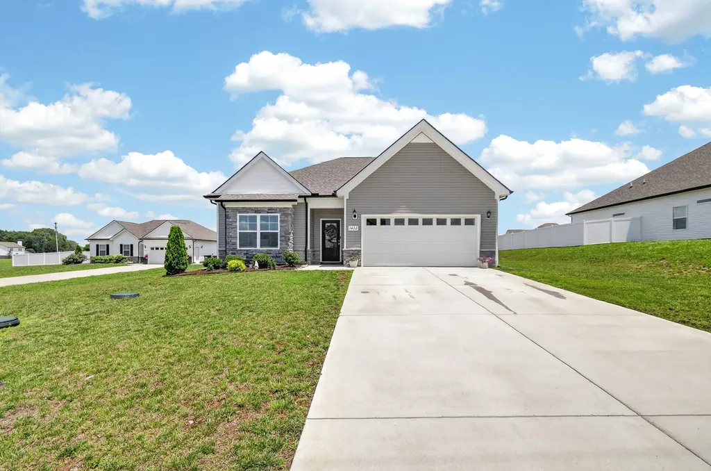 1422 Blackstone Street Murfreesboro TN 37129