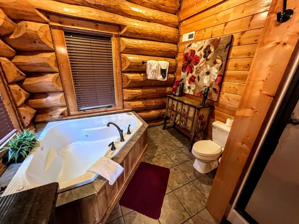 618 Big Bear Ridge Road Gatlinburg TN 37738