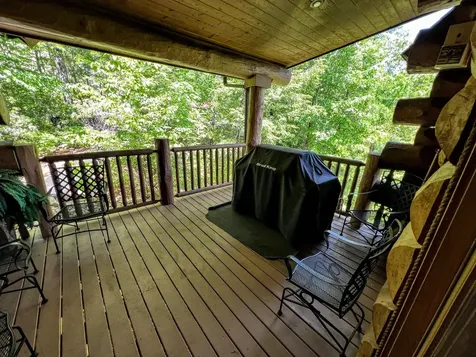 618 Big Bear Ridge Road Gatlinburg TN 37738
