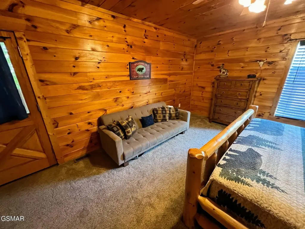 2251 Upper Middle Creek Road Sevierville TN 37876
