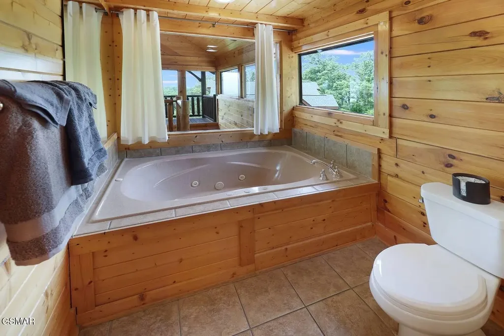 1154 Villa Overlook Way Gatlinburg TN 37738