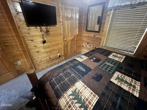 3216 White Falcon Way Pigeon Forge TN 37863