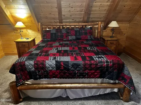 3216 White Falcon Way Pigeon Forge TN 37863