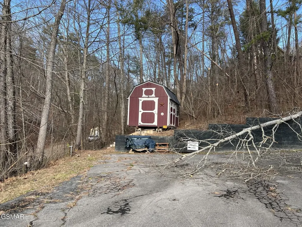 2331 Willow Lane Sevierville TN 37862
