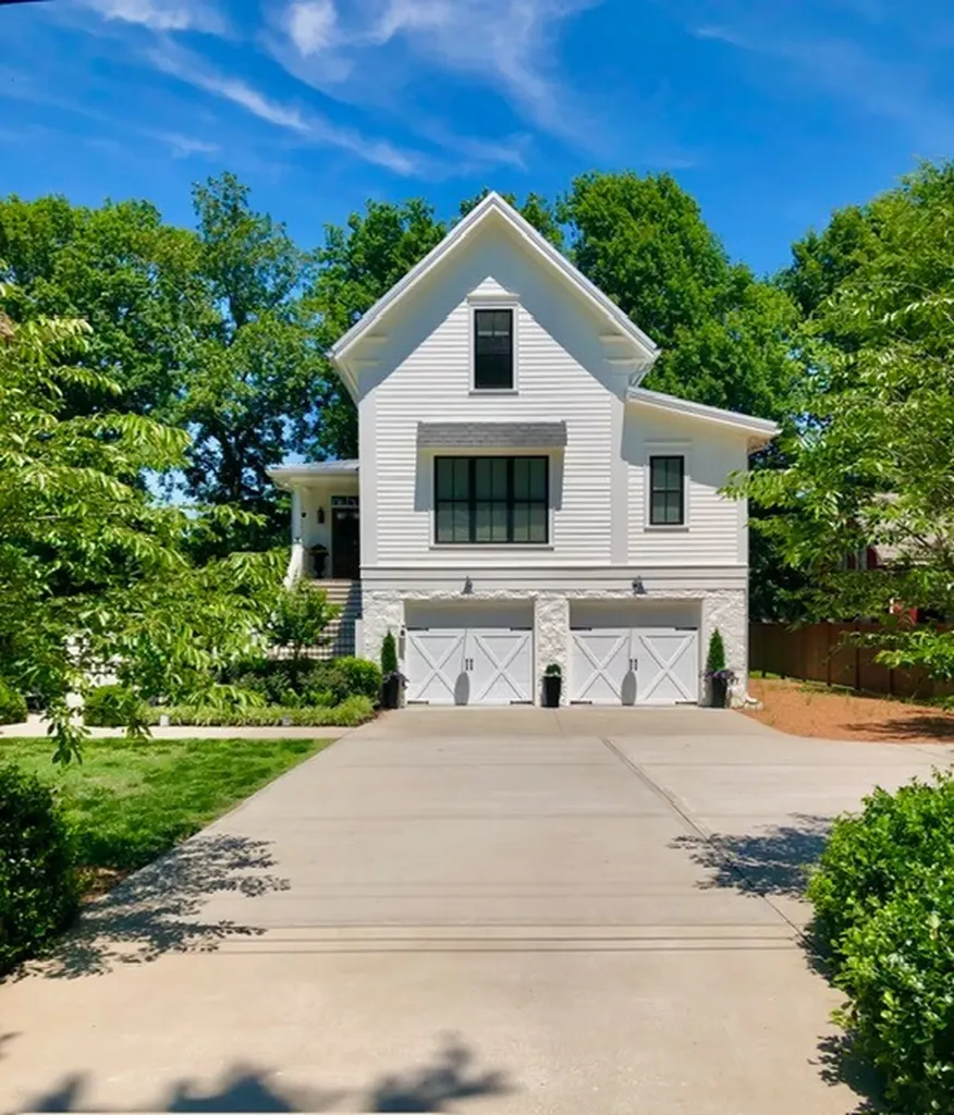 1711 Sycamore Beach Court Chapmansboro TN 37035