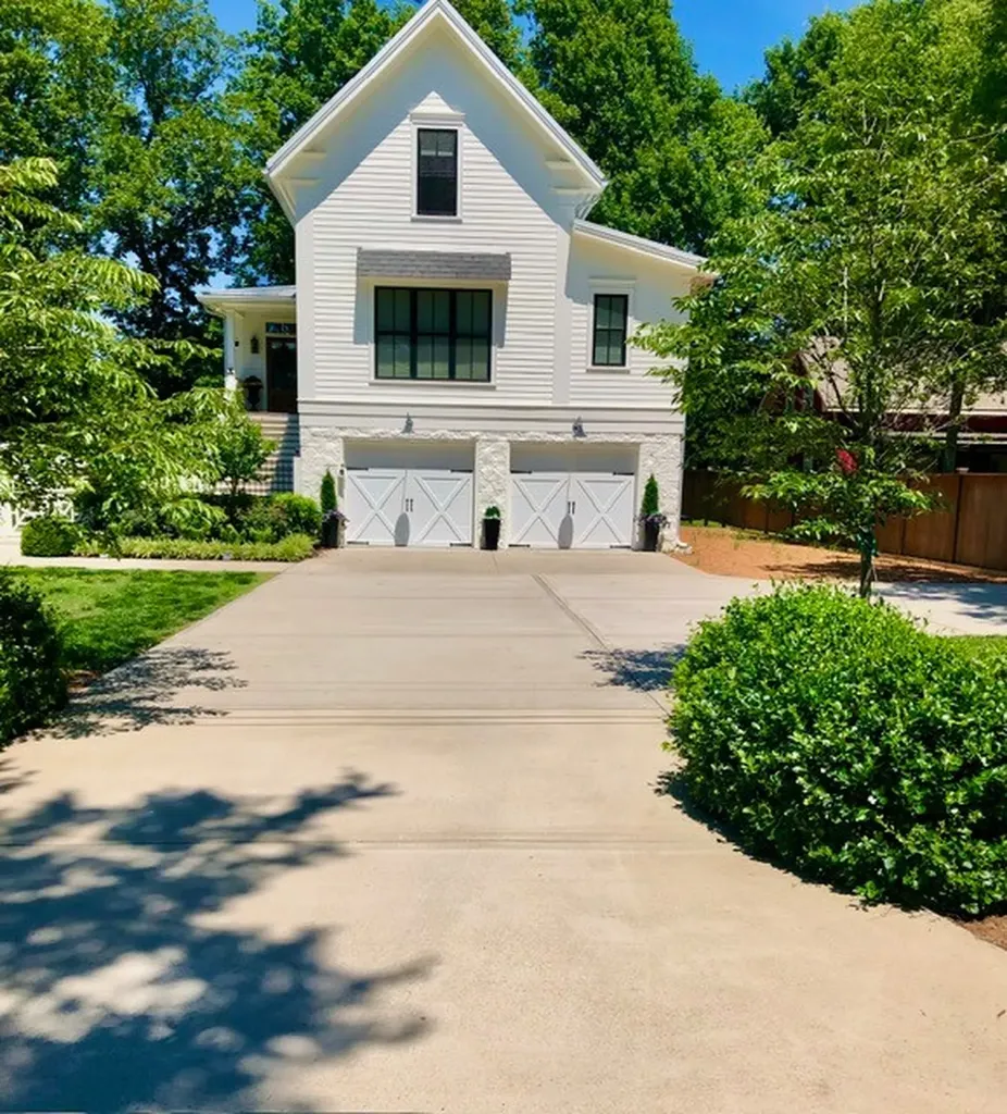 1711 Sycamore Beach Court Chapmansboro TN 37035