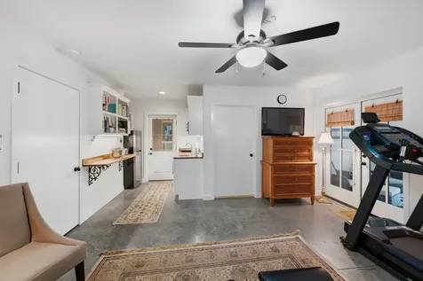 1711 Sycamore Beach Court Chapmansboro TN 37035