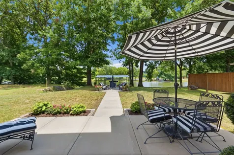 1711 Sycamore Beach Court Chapmansboro TN 37035