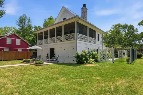 1711 Sycamore Beach Court Chapmansboro TN 37035