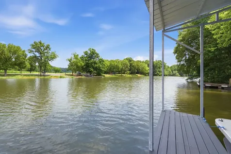 1711 Sycamore Beach Court Chapmansboro TN 37035