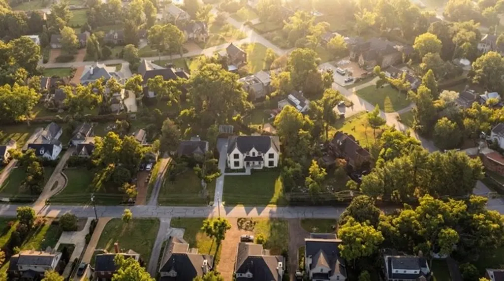 3020 New Natchez Trace Nashville TN 37215