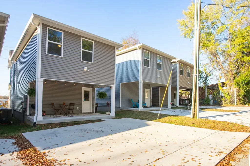 302B Ensley Avenue Old Hickory TN 37138