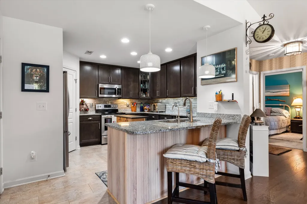 395 Devon Chase Hill Gallatin TN 37066