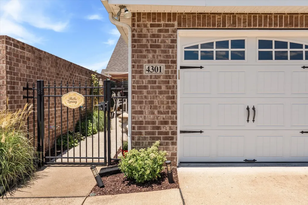395 Devon Chase Hill Gallatin TN 37066