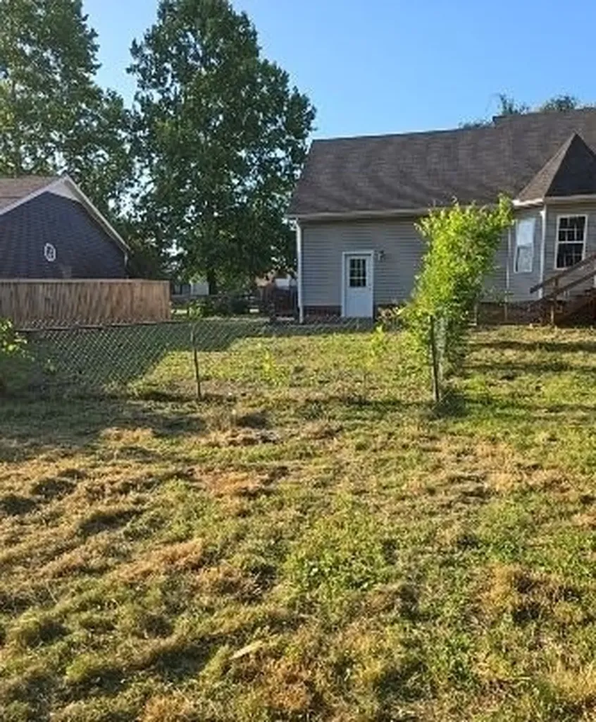 215 Warren Circle Shelbyville TN 37160