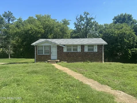 100 Curtiswood Drive Hendersonville TN 37075