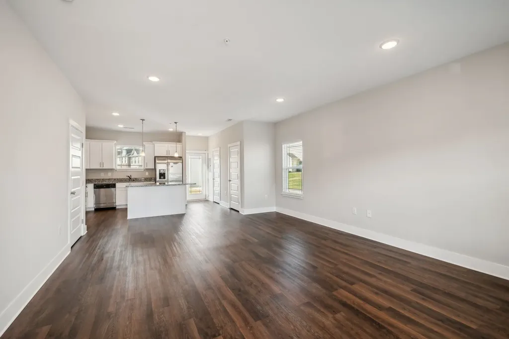 2027 Blossom Run Spring Hill TN 37174