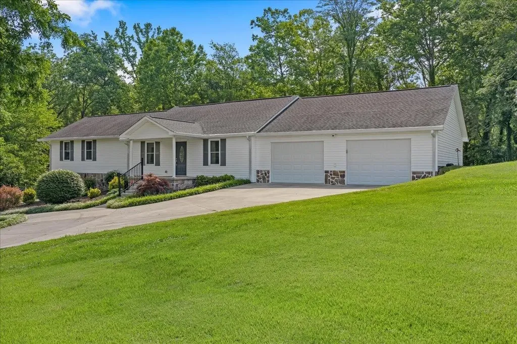 1467 County Road 700 Athens TN 37303