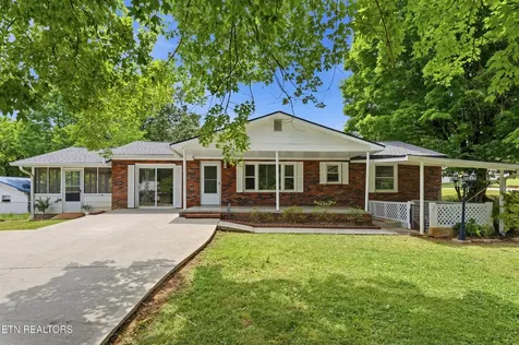 513 Smokey Drive Loudon TN 37774