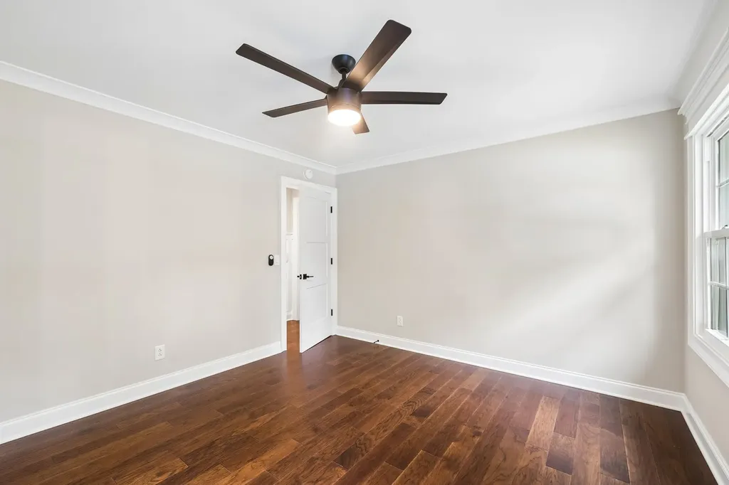 2965 N Thompson Lane Murfreesboro TN 37129