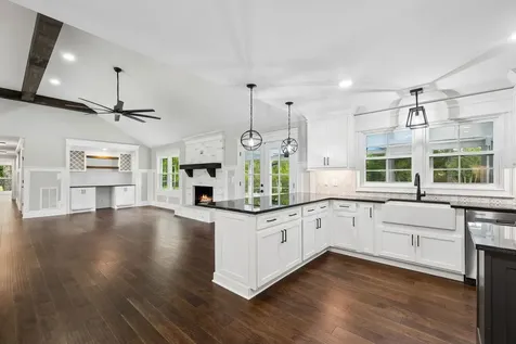 2965 N Thompson Lane Murfreesboro TN 37129