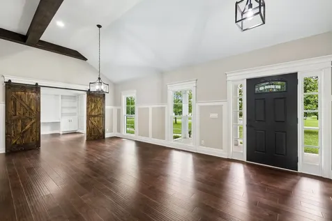 2965 N Thompson Lane Murfreesboro TN 37129