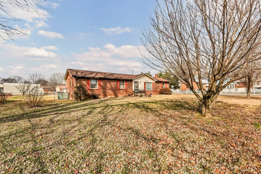 217 Sewell Drive Clarksville TN 37042