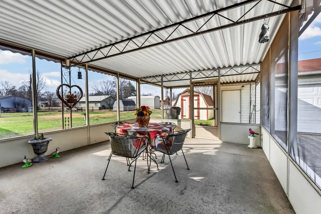 217 Sewell Drive Clarksville TN 37042