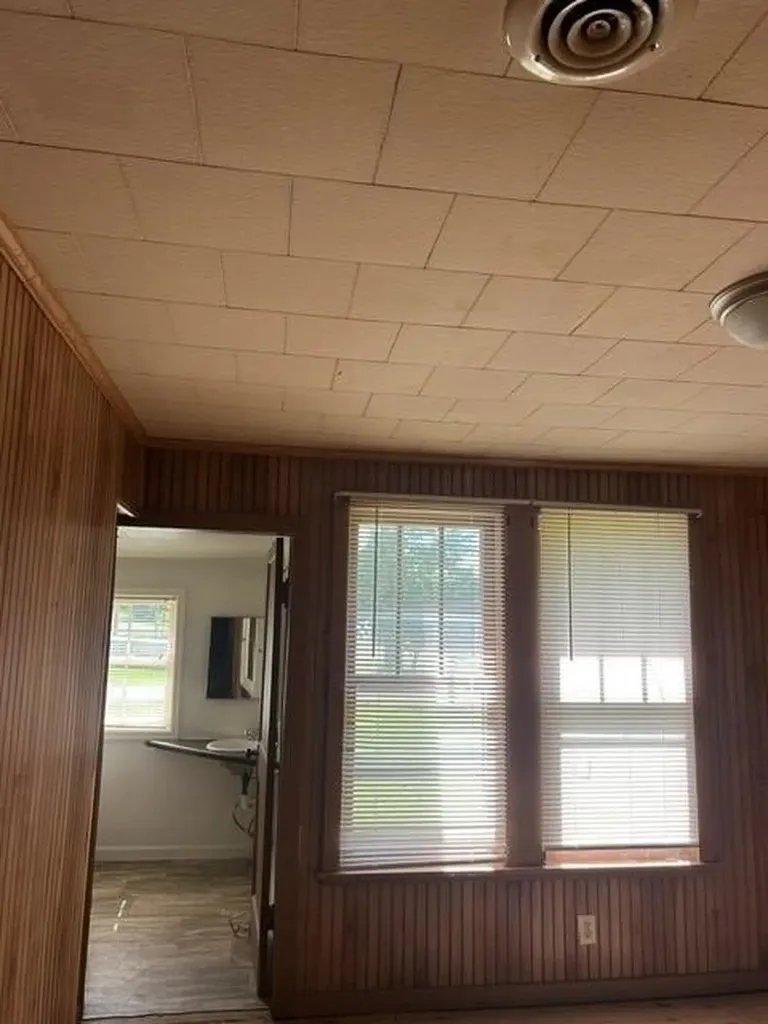 232 Natchez Trace Road Camden TN 38320