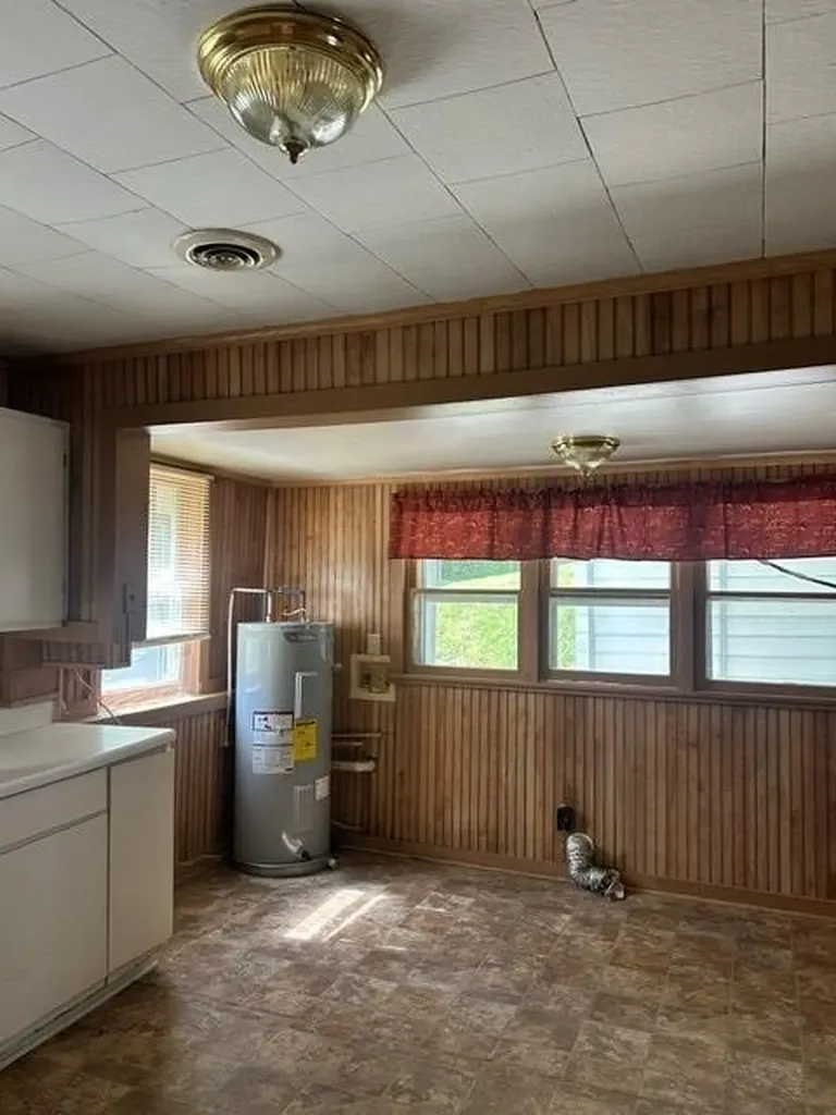 232 Natchez Trace Road Camden TN 38320