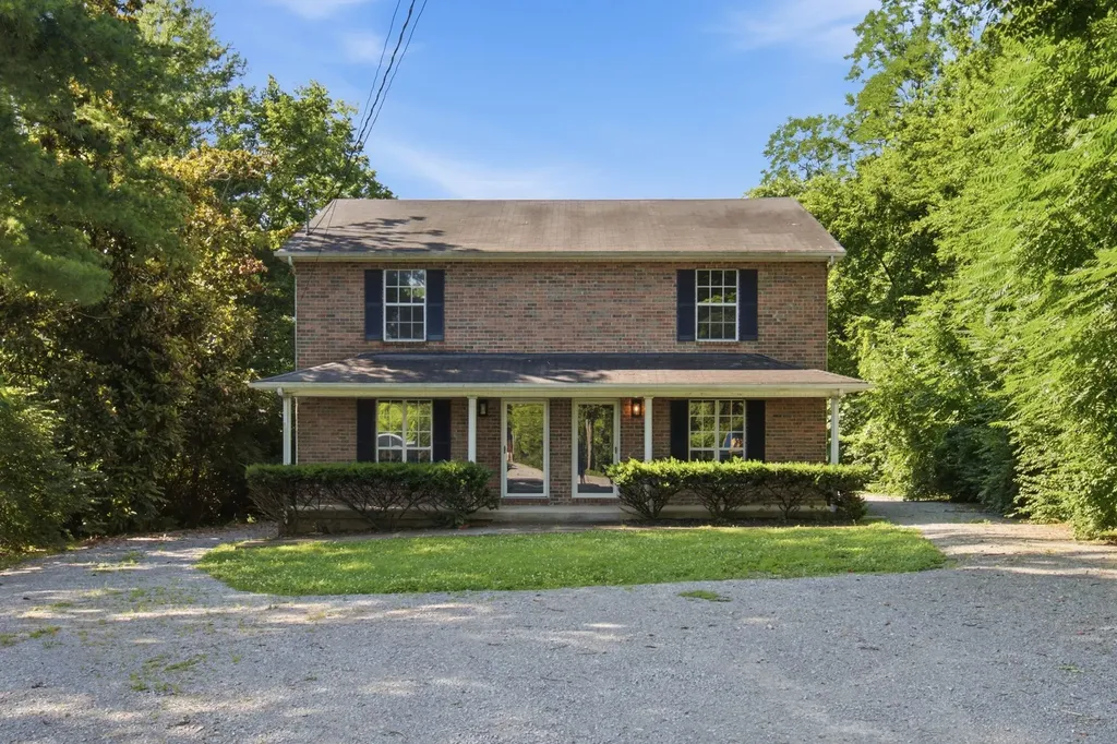 379 Wales Drive Nashville TN 37211
