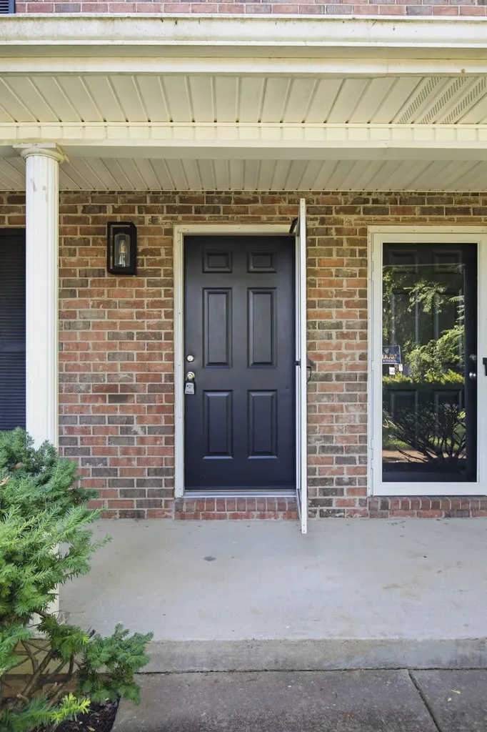 379 Wales Drive Nashville TN 37211