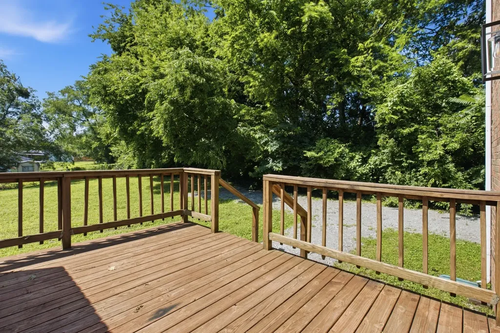 379 Wales Drive Nashville TN 37211