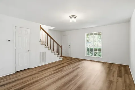 379 Wales Drive Nashville TN 37211