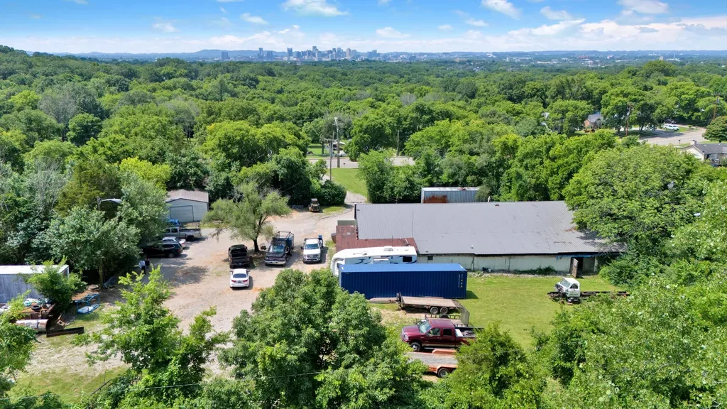 201 Hart Lane Nashville TN 37207