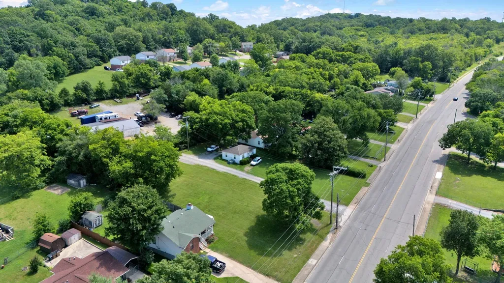 201 Hart Lane Nashville TN 37207