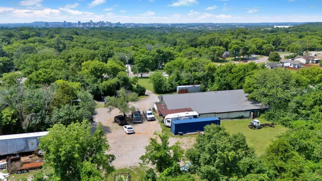 201 Hart Lane Nashville TN 37207